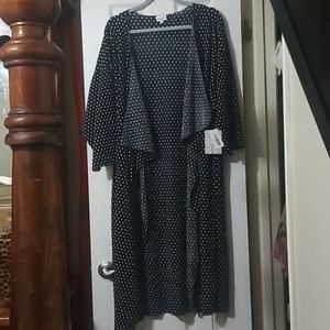 ✔️Lularoe Shirley